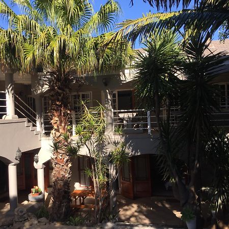Knysna N2 Lodge Exterior foto